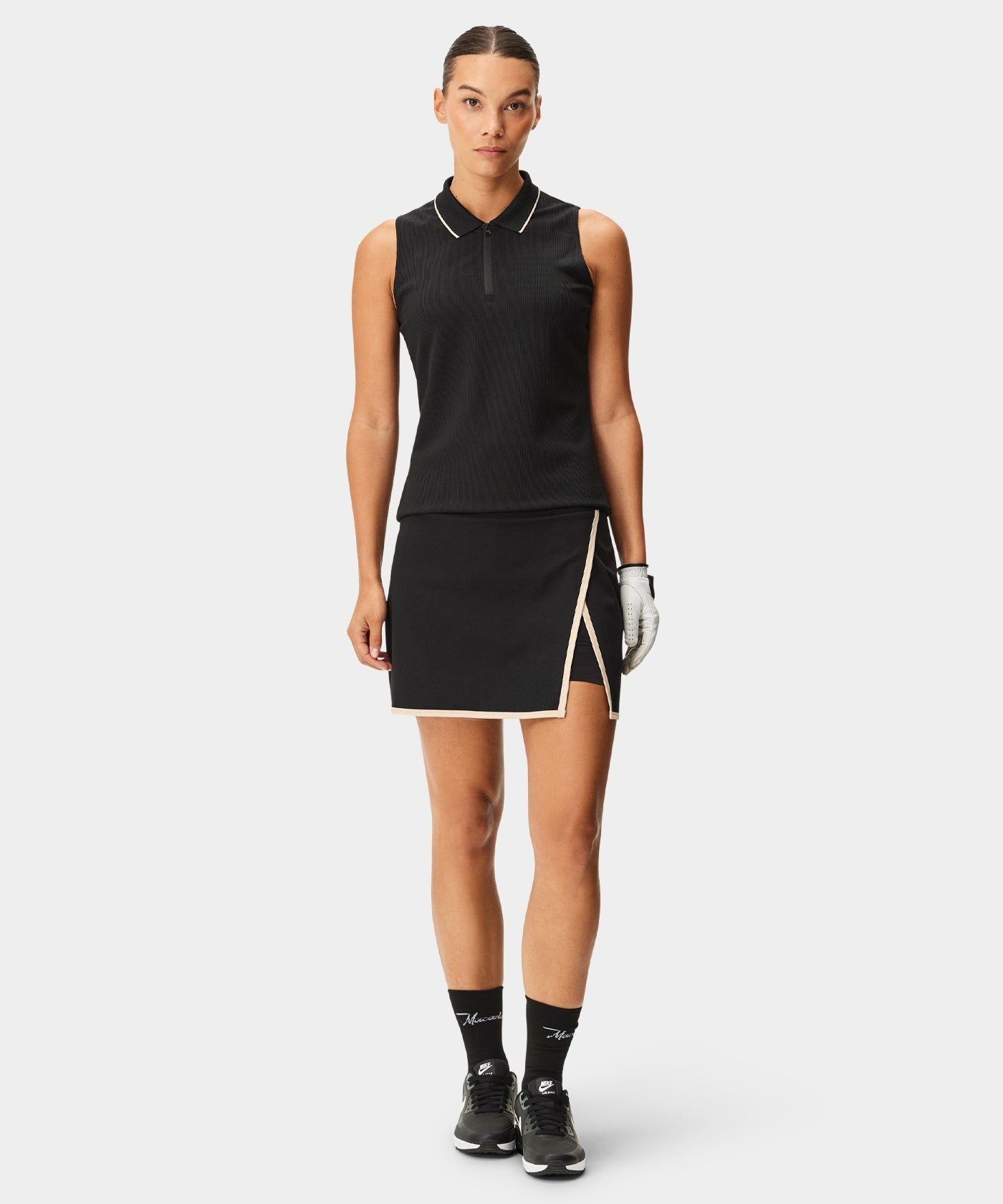 The Onyx Stretch Short