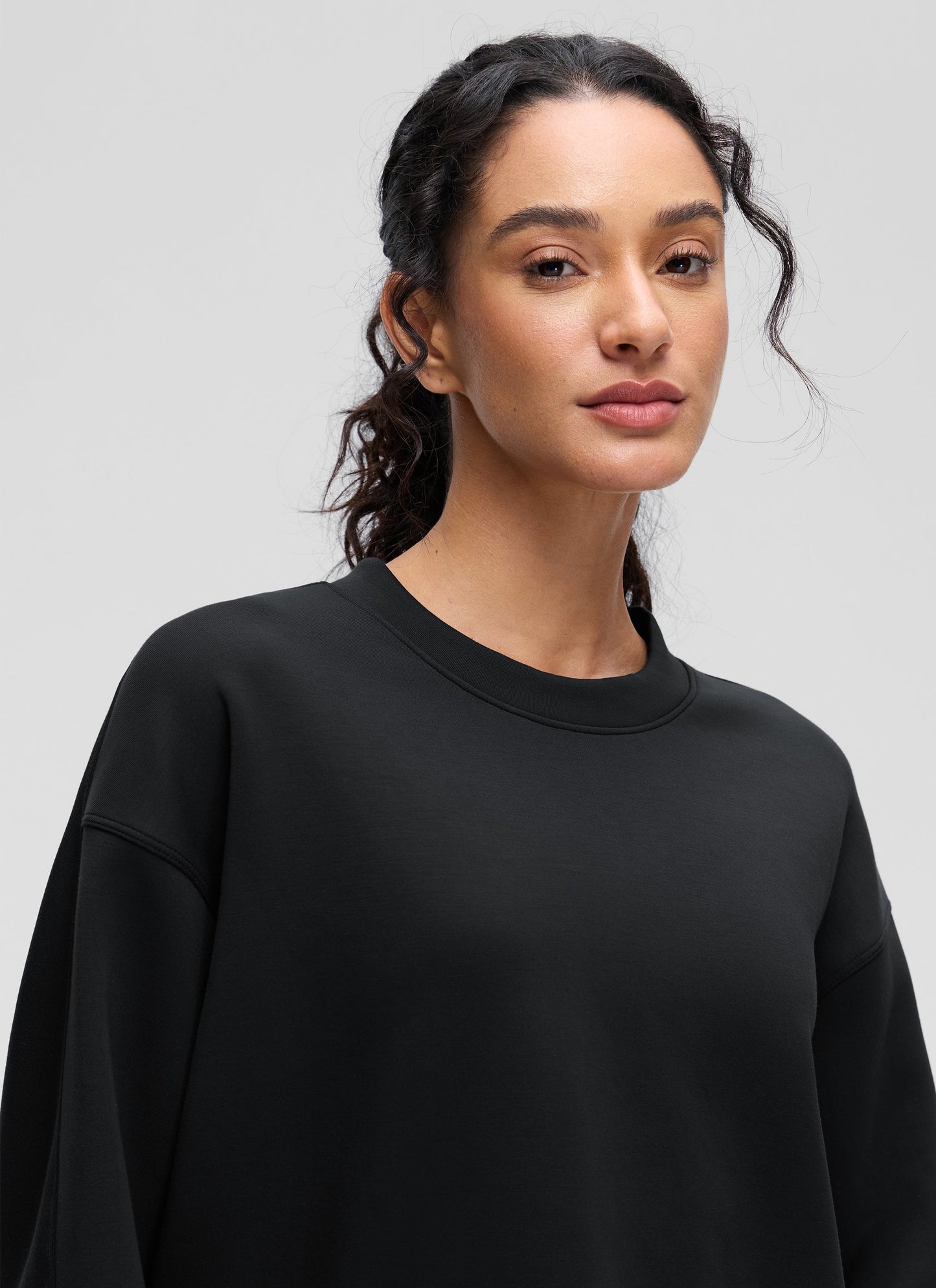 The Épure Classic Crewneck Shirt