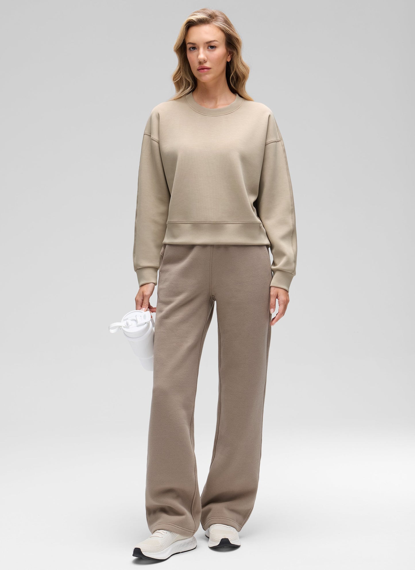 The Épure Classic Crewneck Shirt