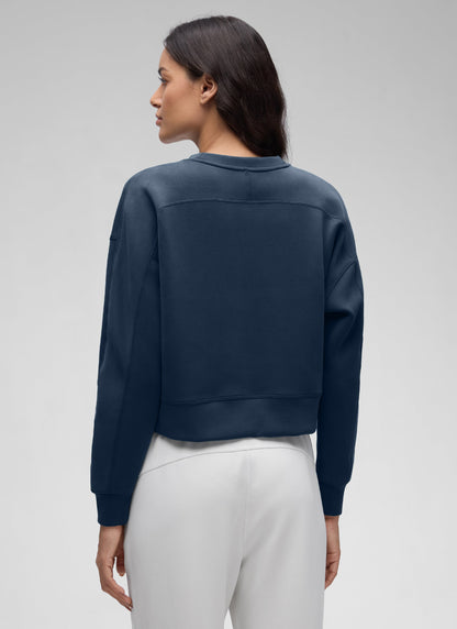 The Épure Classic Crewneck Shirt